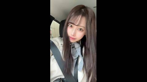 透き通る可愛さの美少女です!!